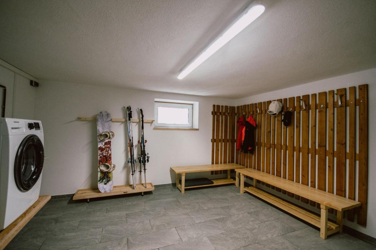 Nedererhof - Gemutliche Zimmer Mit Gemeinschaftskuche Ausserschmirn Exterior photo